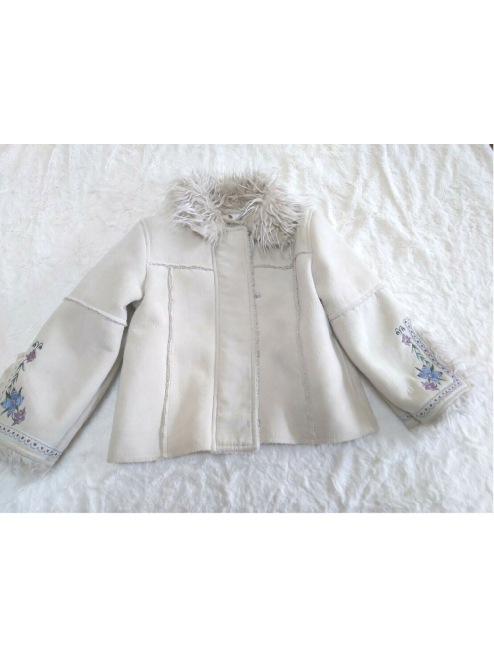 Girls Ladybird Southwestern style faux fur collar/cuffs, suede, sz 3-4 year old